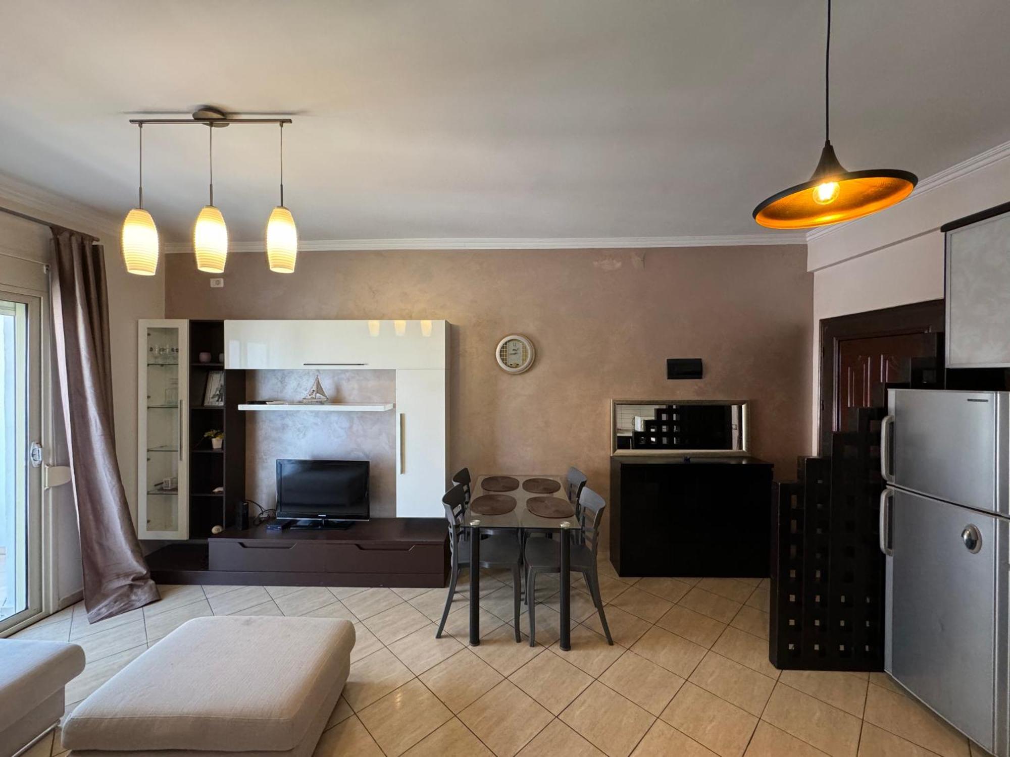 Elegant Apartment In Lungomare - N 23 Влёра Экстерьер фото